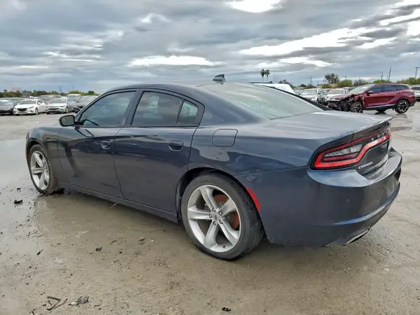 2C3CDXHG4JH273486 2018 DODGE CHARGER - Image 2