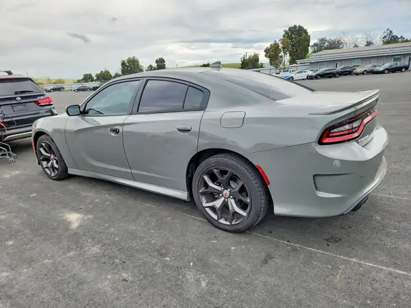 2C3CDXHG4JH281359 2018 DODGE CHARGER - Image 2