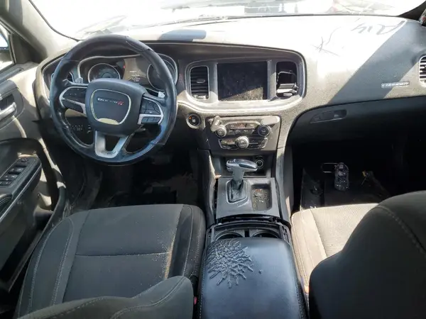 2C3CDXHG4JH284052 2018 DODGE CHARGER - Image 8