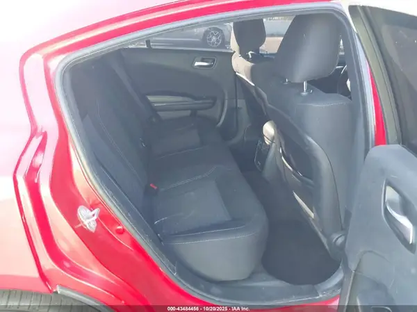 2C3CDXHG4JH313503 2018 DODGE CHARGER - Image 8