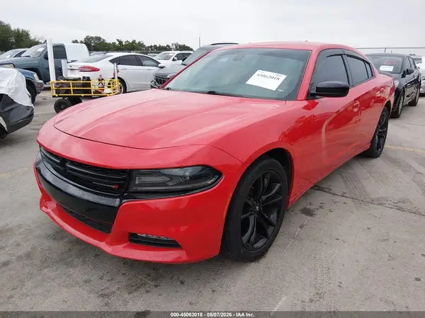 2C3CDXHG4JH335968 2018 DODGE CHARGER - Image 2