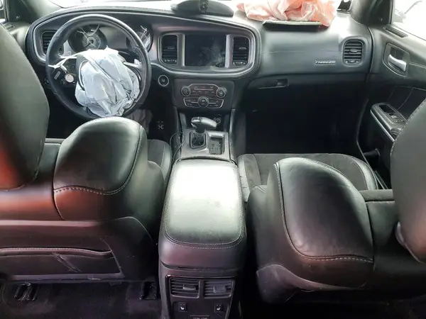 2C3CDXHG4KH519812 2019 DODGE CHARGER - Image 8