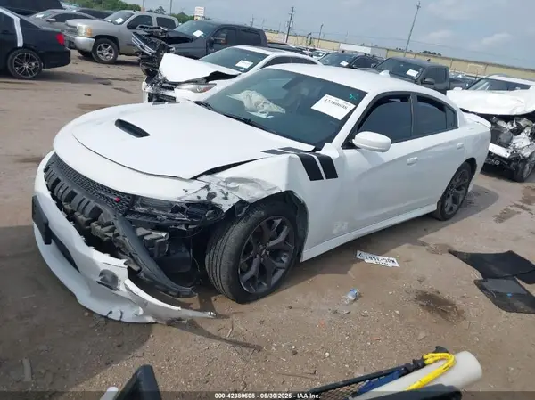 2C3CDXHG4KH686994 2019 DODGE CHARGER - Image 2