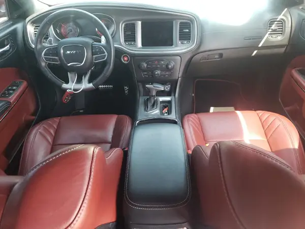 2C3CDXHG4KH690480 2019 DODGE CHARGER - Image 8