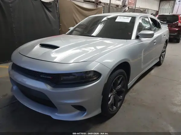 2C3CDXHG4KH730041 2019 DODGE CHARGER - Image 2