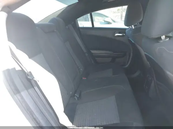 2C3CDXHG4KH747003 2019 DODGE CHARGER - Image 8