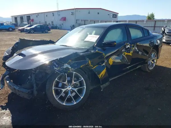 2C3CDXHG4PH603412 2023 DODGE CHARGER - Image 2