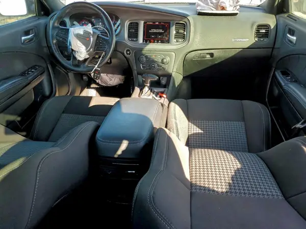 2C3CDXHG4PH651086 2023 DODGE CHARGER - Image 8