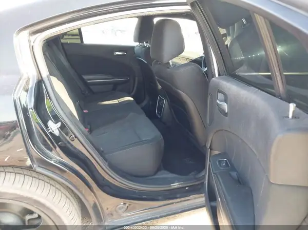 2C3CDXHG5GH132936 2016 DODGE CHARGER - Image 8