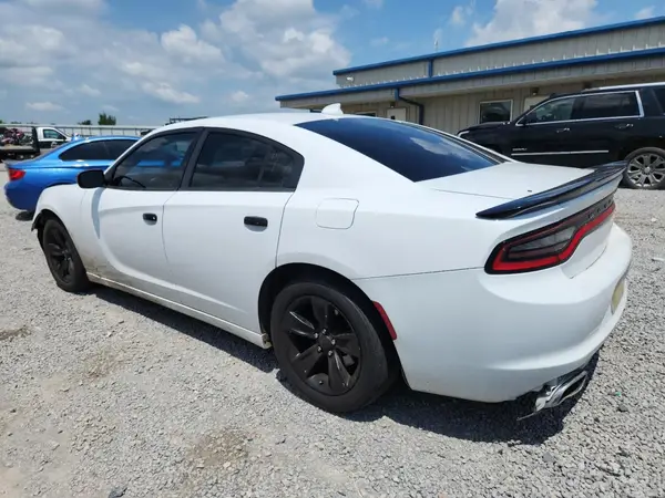 2C3CDXHG5GH149817 2016 DODGE CHARGER - Image 2