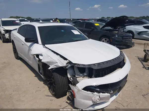 2C3CDXHG5GH150384 2016 DODGE CHARGER - Image 1