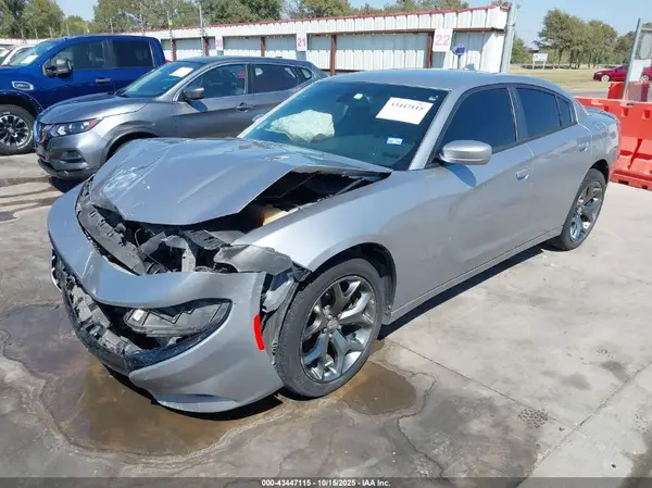 2C3CDXHG5GH188777 2016 DODGE CHARGER - Image 2