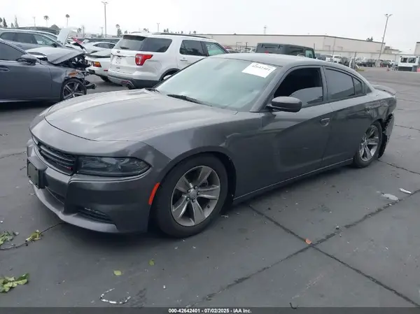 2C3CDXHG5GH204749 2016 DODGE CHARGER - Image 2