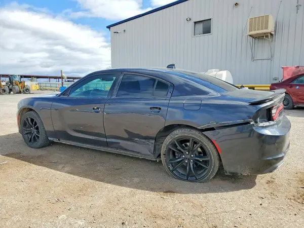 2C3CDXHG5GH228906 2016 DODGE CHARGER - Image 2
