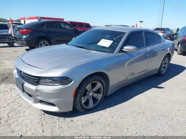 2C3CDXHG5GH234902 2016 DODGE CHARGER - Image 2