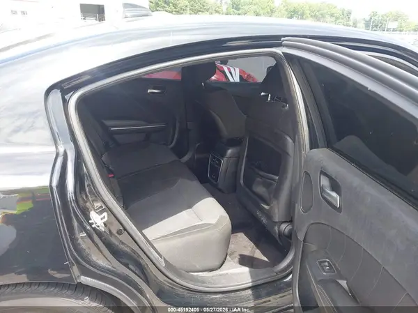 2C3CDXHG5GH258844 2016 DODGE CHARGER - Image 8