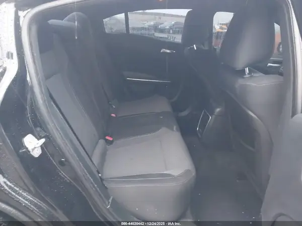 2C3CDXHG5GH265468 2016 DODGE CHARGER - Image 8