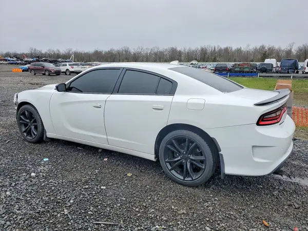 2C3CDXHG5GH266555 2016 DODGE CHARGER - Image 2