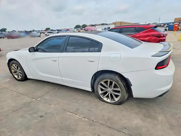 2C3CDXHG5GH293237 2016 DODGE CHARGER - Image 2