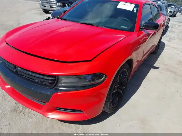2C3CDXHG5GH303068 2016 DODGE CHARGER - Image 2