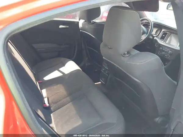 2C3CDXHG5GH303068 2016 DODGE CHARGER - Image 8