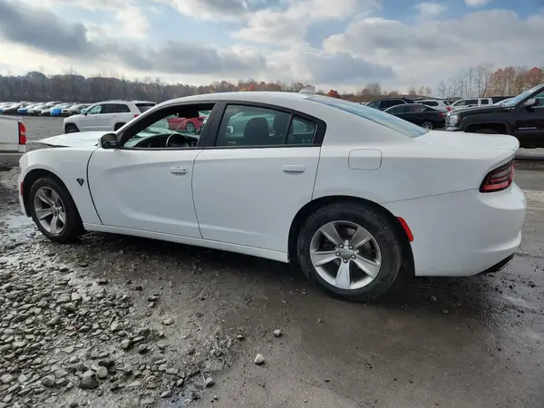 2C3CDXHG5GH319268 2016 DODGE CHARGER - Image 2