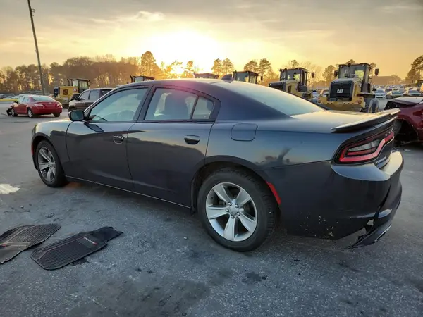 2C3CDXHG5GH323742 2016 DODGE CHARGER - Image 2
