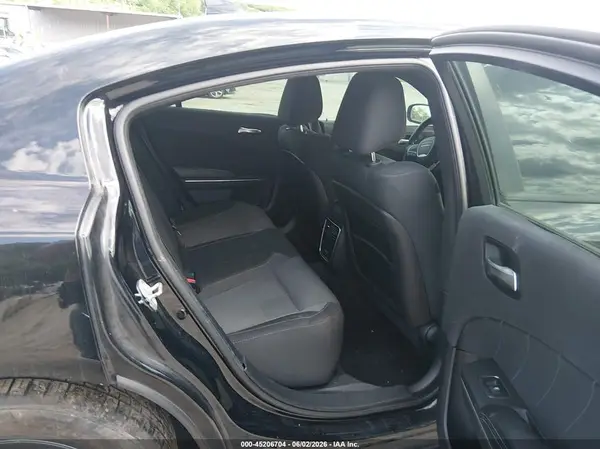 2C3CDXHG5GH326480 2016 DODGE CHARGER - Image 8