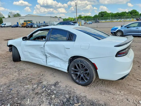 2C3CDXHG5GH332456 2016 DODGE CHARGER - Image 2