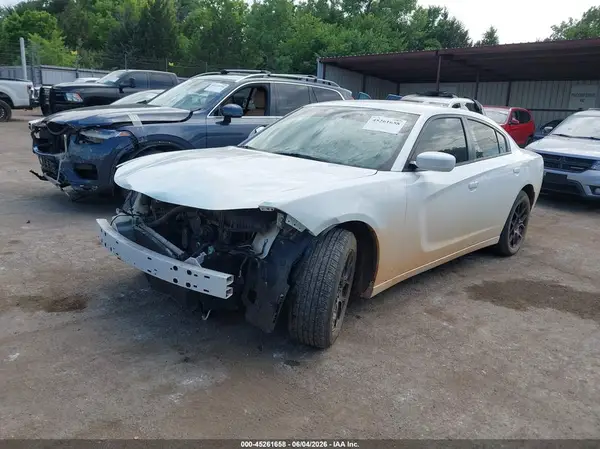 2C3CDXHG5GH332747 2016 DODGE CHARGER - Image 2