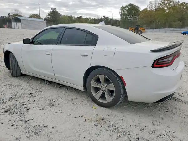 2C3CDXHG5GH346650 2016 DODGE CHARGER - Image 2