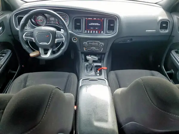 2C3CDXHG5HH557400 2017 DODGE CHARGER - Image 8