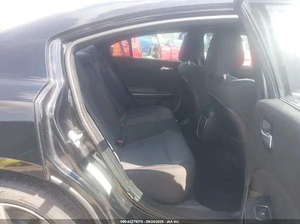 2C3CDXHG5HH559048 2017 DODGE CHARGER - Image 8
