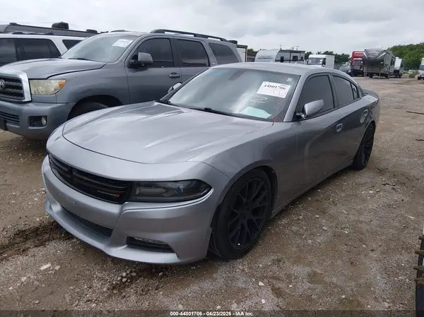 2C3CDXHG5HH559261 2017 DODGE CHARGER - Image 2