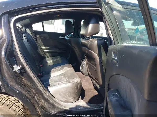 2C3CDXHG5JH135567 2018 DODGE CHARGER - Image 8