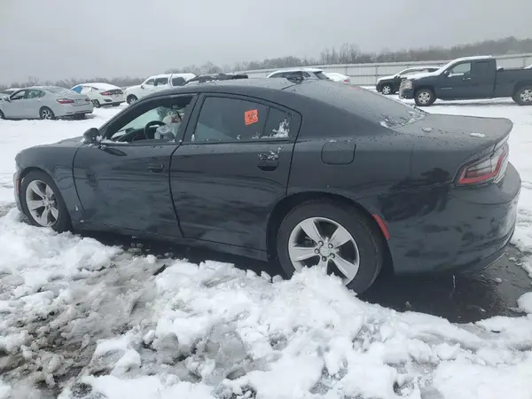 2C3CDXHG5JH143524 2018 DODGE CHARGER - Image 2