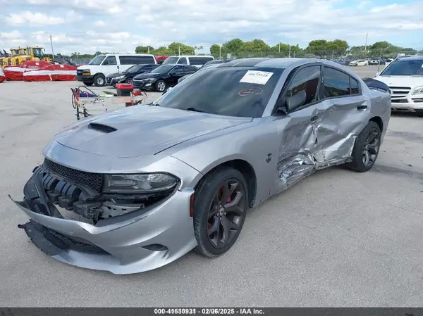 2C3CDXHG5JH207044 2018 DODGE CHARGER - Image 2