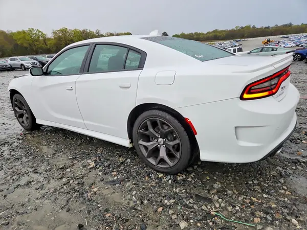 2C3CDXHG5JH215726 2018 DODGE CHARGER - Image 2