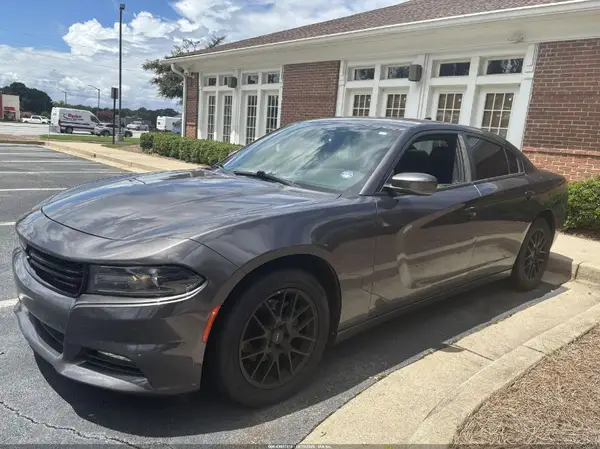 2C3CDXHG5JH246958 2018 DODGE CHARGER - Image 2