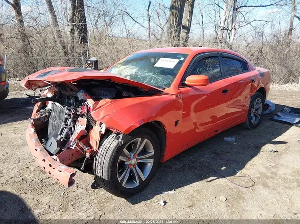 2C3CDXHG5JH253179 2018 DODGE CHARGER - Image 2