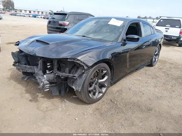 2C3CDXHG5JH281385 2018 DODGE CHARGER - Image 2