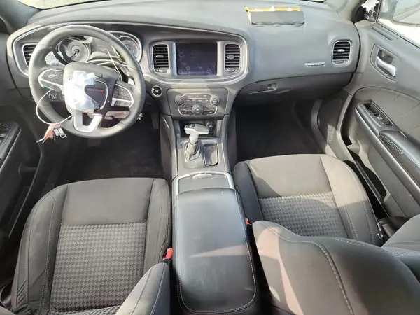 2C3CDXHG5JH323182 2018 DODGE CHARGER - Image 8