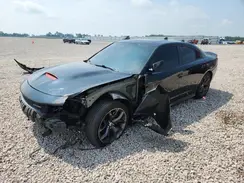 2C3CDXHG5KH585060 2019 DODGE CHARGER