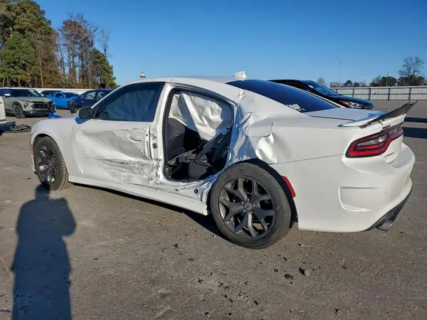 2C3CDXHG5KH585124 2019 DODGE CHARGER - Image 2