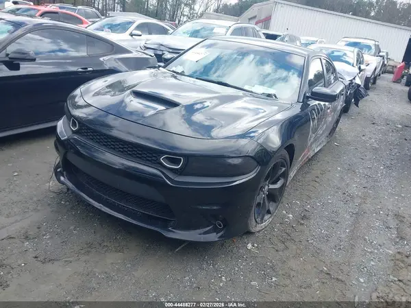 2C3CDXHG5KH760357 2019 DODGE CHARGER - Image 2