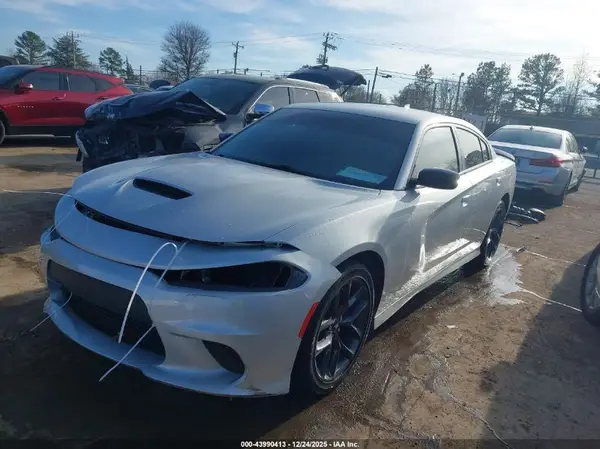 2C3CDXHG5PH645961 2023 DODGE CHARGER - Image 2
