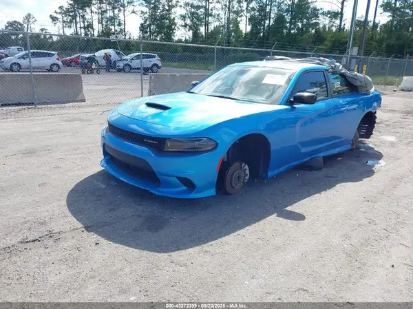 2C3CDXHG5PH671024 2023 DODGE CHARGER - Image 2