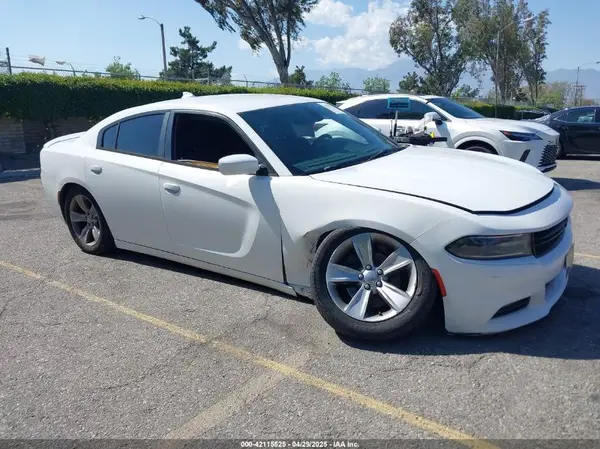 2C3CDXHG6GH132721 2016 DODGE CHARGER - Image 1