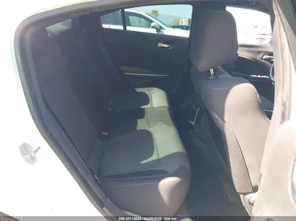 2C3CDXHG6GH132721 2016 DODGE CHARGER - Image 8