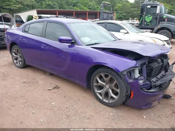 2C3CDXHG6GH155643 2016 DODGE CHARGER - Image 1